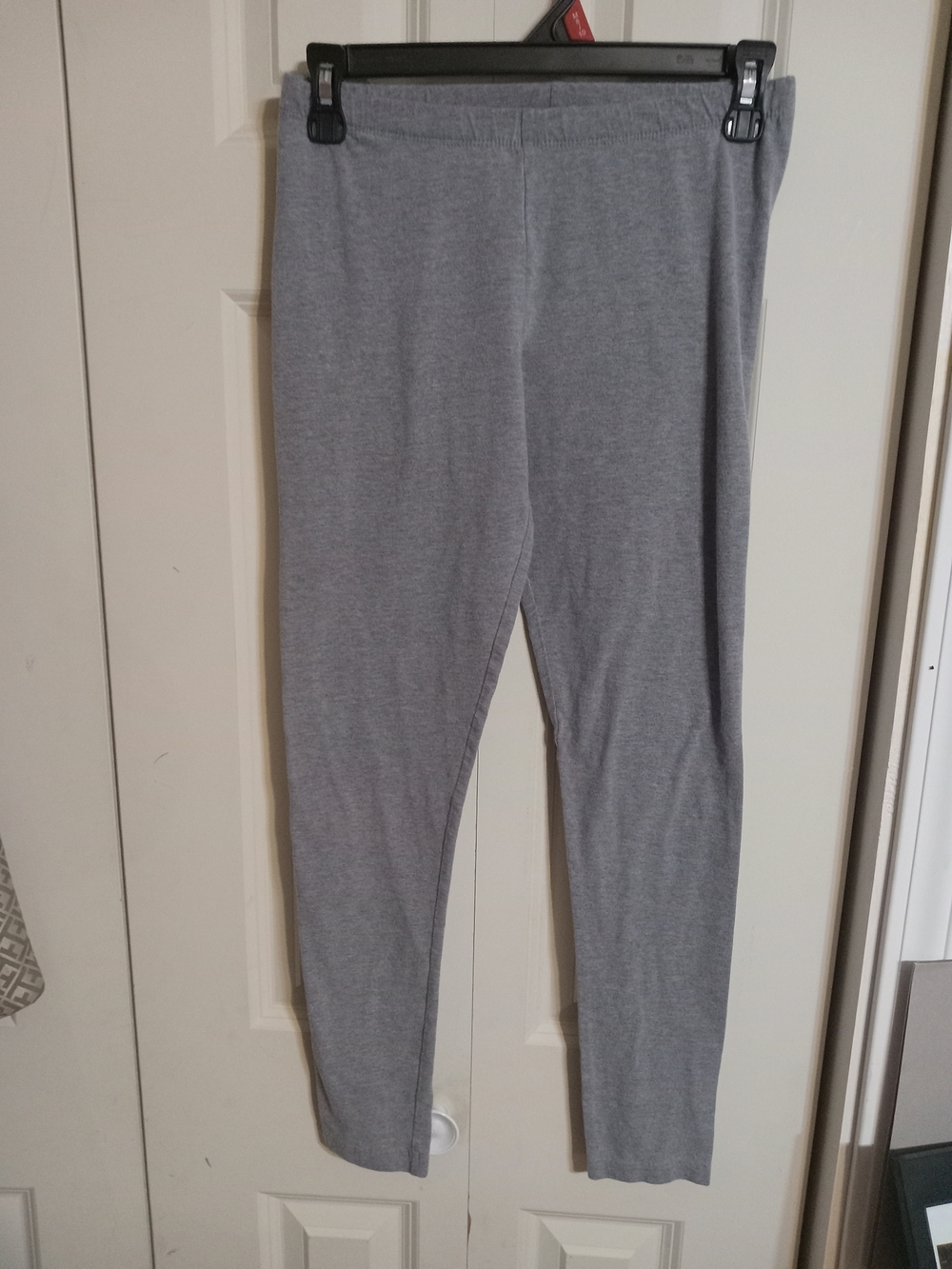 SO Kids Gray Leggings